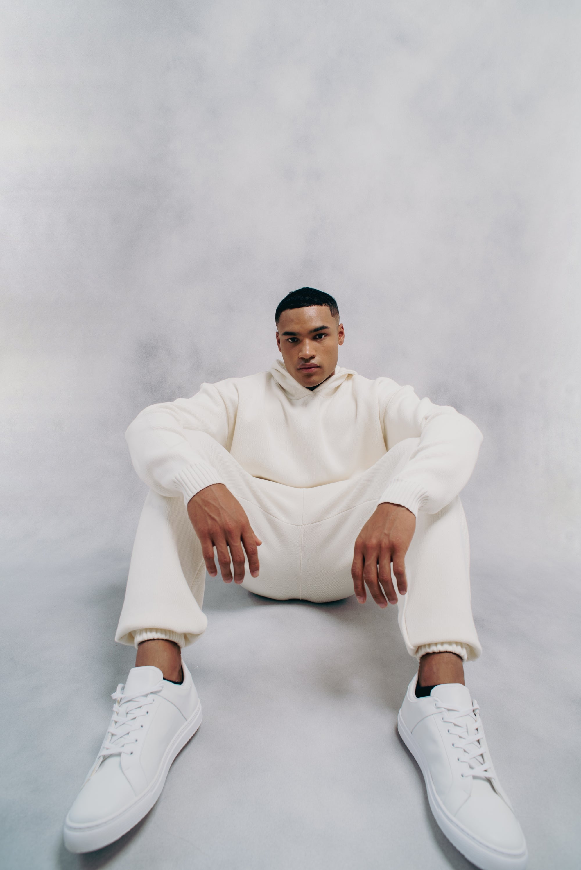 CREAM KNITTED JOGGER